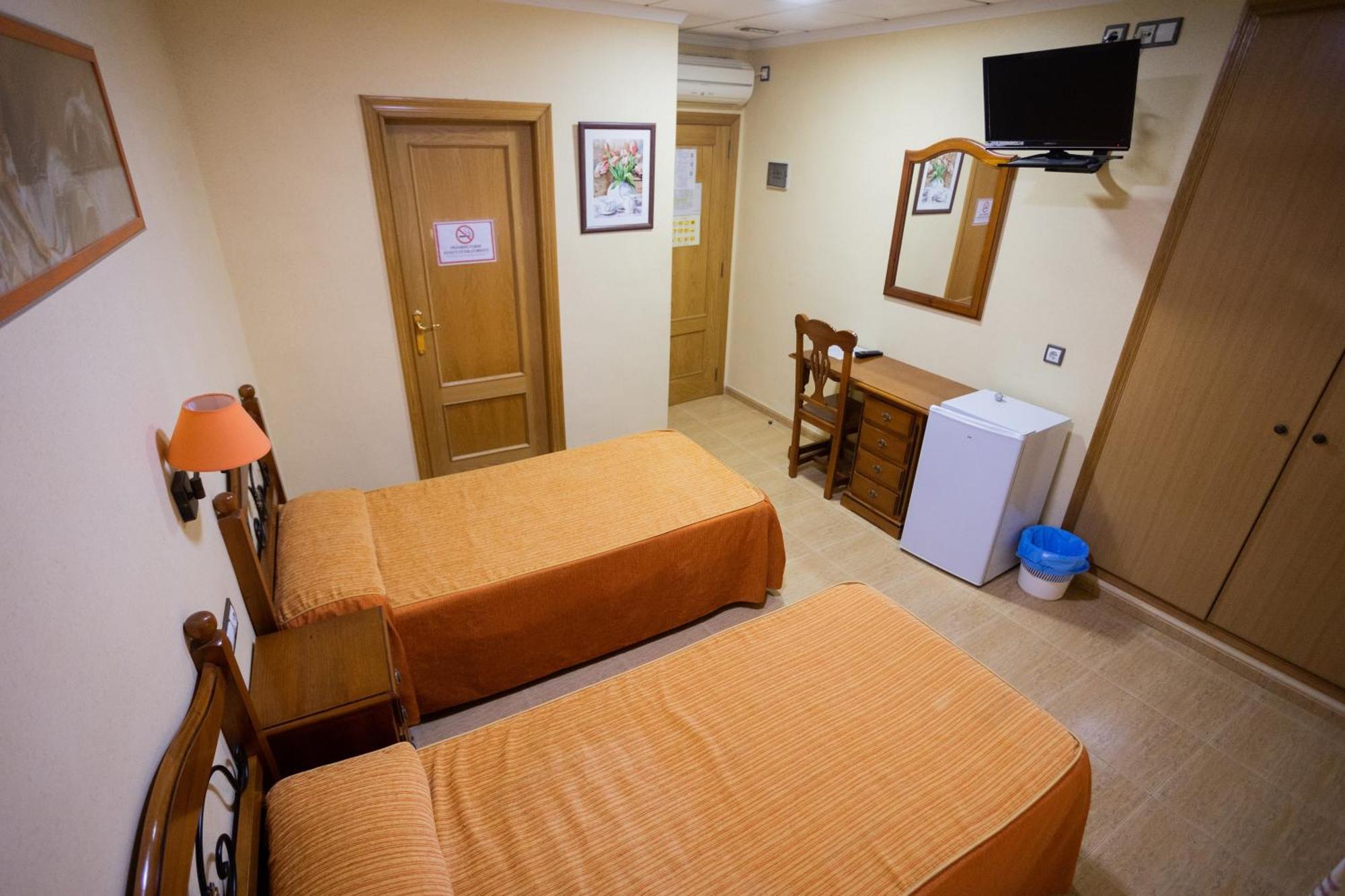 Hotel Beatriz Burriana Exterior foto